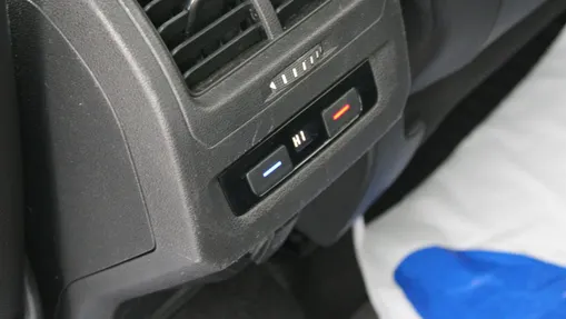 VOLKSWAGEN Touran -