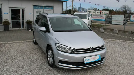 VOLKSWAGEN Touran -