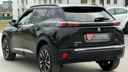 PEUGEOT 2008 -