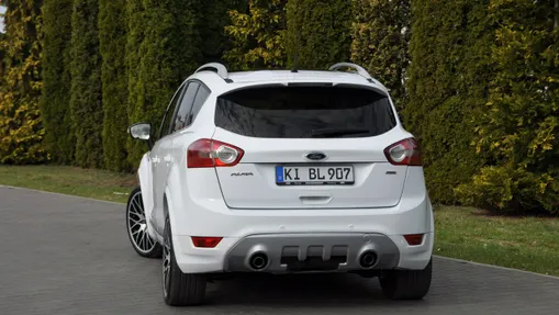 FORD Kuga -
