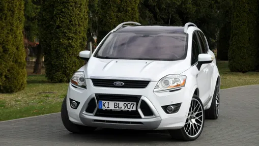FORD Kuga -