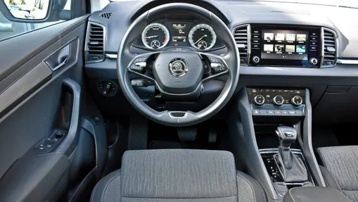 SKODA Karoq -