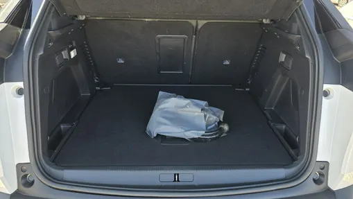 PEUGEOT 3008 -