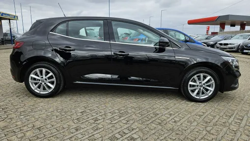 RENAULT Megane -