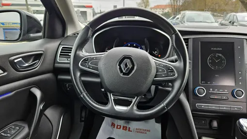 RENAULT Megane -