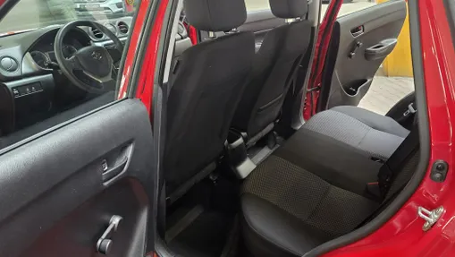 SUZUKI Vitara -