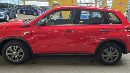 SUZUKI Vitara -