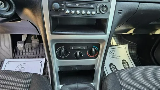 PEUGEOT 307 -