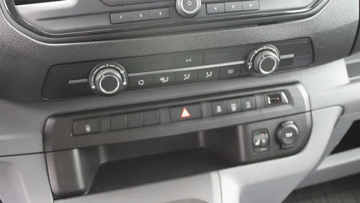 TOYOTA Proace -