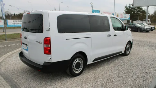 TOYOTA Proace -