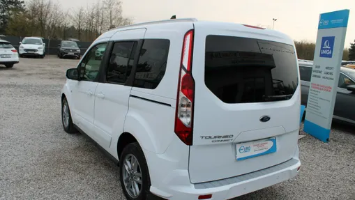 FORD Tourneo Connect -