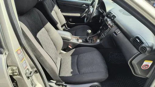 MERCEDES-BENZ C Klasa -