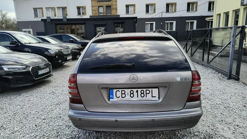 MERCEDES-BENZ C Klasa -