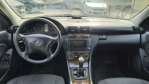 MERCEDES-BENZ C Klasa -