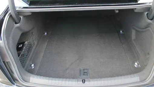 AUDI A6 -