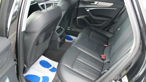 AUDI A6 -