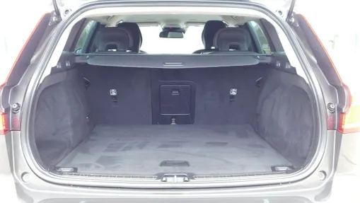VOLVO V60 -