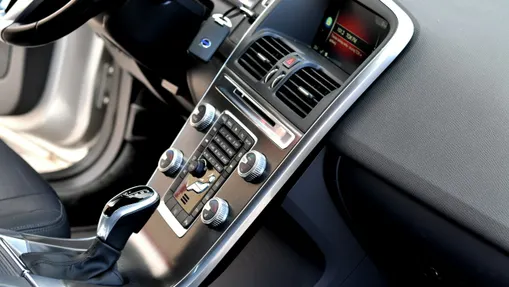 VOLVO XC60 -