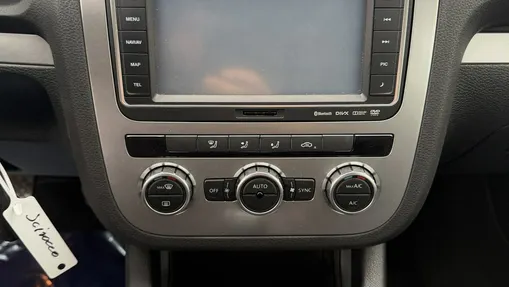 VOLKSWAGEN Scirocco -