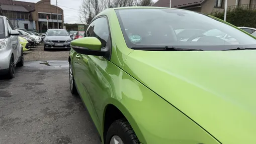 VOLKSWAGEN Scirocco -