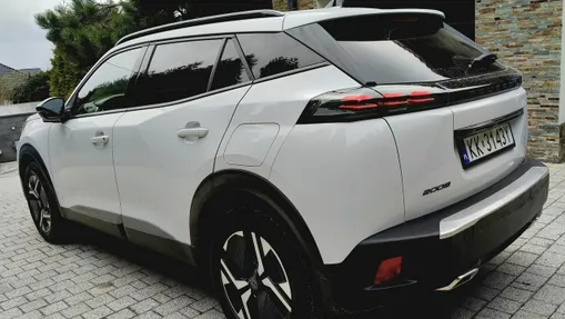 PEUGEOT 2008 -