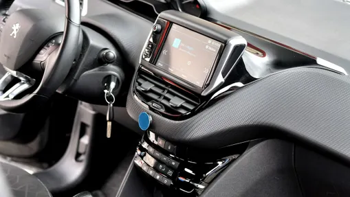 PEUGEOT 2008 -
