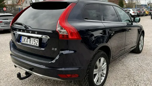 VOLVO XC60 -