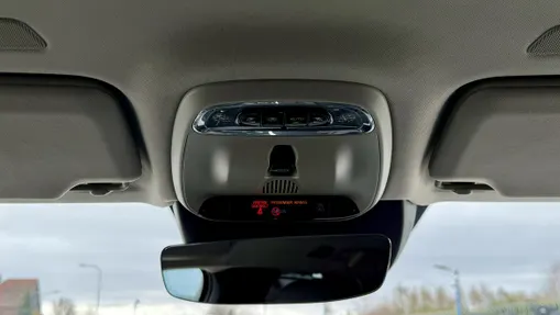 VOLVO V90 -