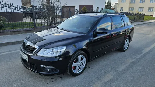 SKODA Octavia -
