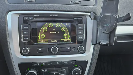 SKODA Octavia -