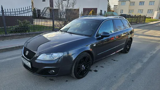 SEAT Exeo -