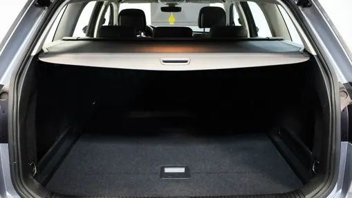 VOLKSWAGEN Passat -