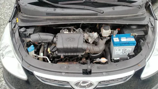 HYUNDAI i10 -