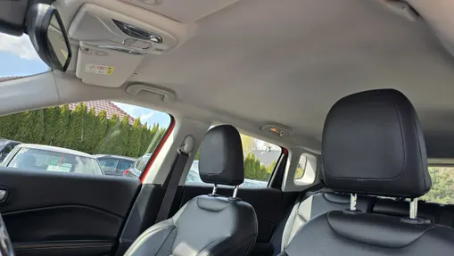JEEP Compass -