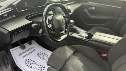 PEUGEOT 508 -
