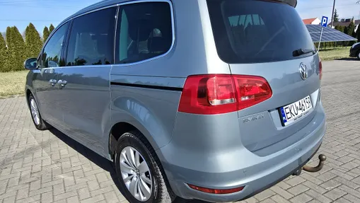 VOLKSWAGEN Sharan -