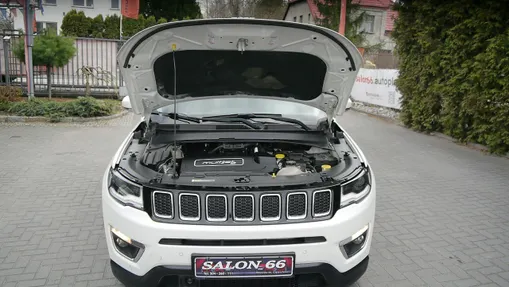 JEEP Compass -