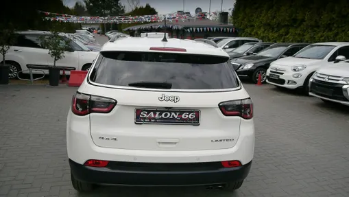 JEEP Compass -