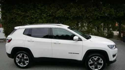 JEEP Compass -