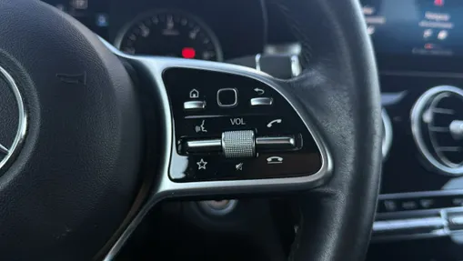 MERCEDES-BENZ GLC -