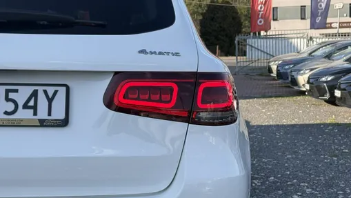 MERCEDES-BENZ GLC -