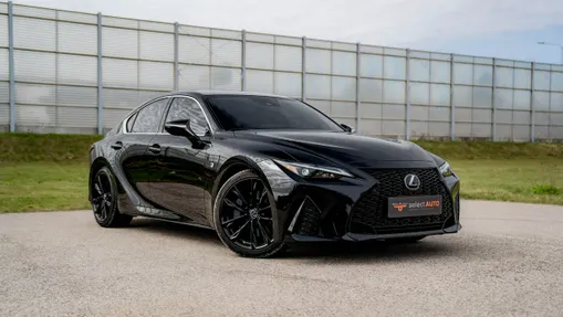 LEXUS IS -