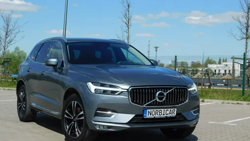 VOLVO XC60 -