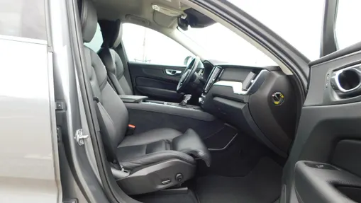 VOLVO XC60 -
