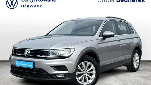 VOLKSWAGEN Tiguan -