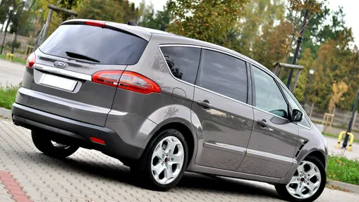 FORD S-MAX -