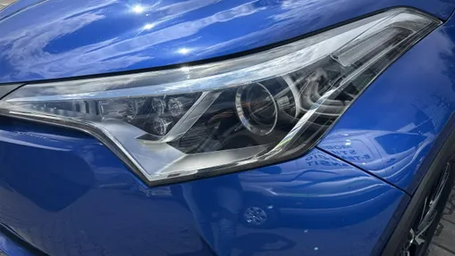TOYOTA C-HR -
