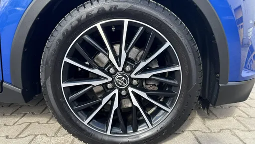 TOYOTA C-HR -