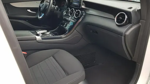 MERCEDES-BENZ GLC -
