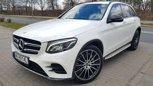 MERCEDES-BENZ GLC -